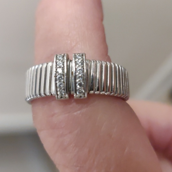 Flexible RING - Picture 3 of 5